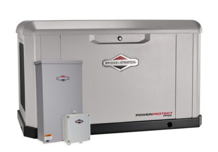 Briggs and Stratton 20kW Standby with 200-Amp Whole House Automatic Transfer Switch | 40676